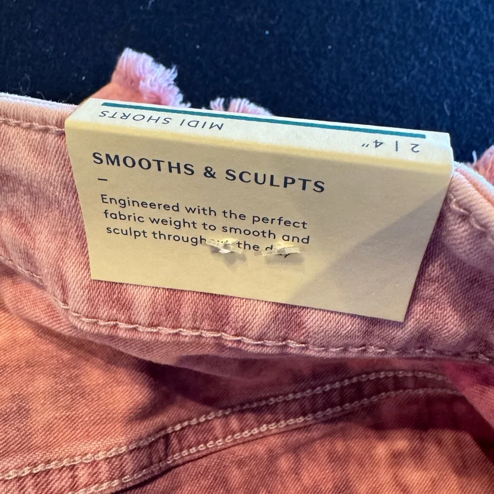 Universal Thread Washed Pink Denim Cutoff Shorts Sz 2/26 - Picture 8 of 8